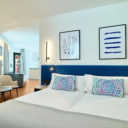 Apartamentos Luna Suites Grenada Zewnętrze zdjęcie
