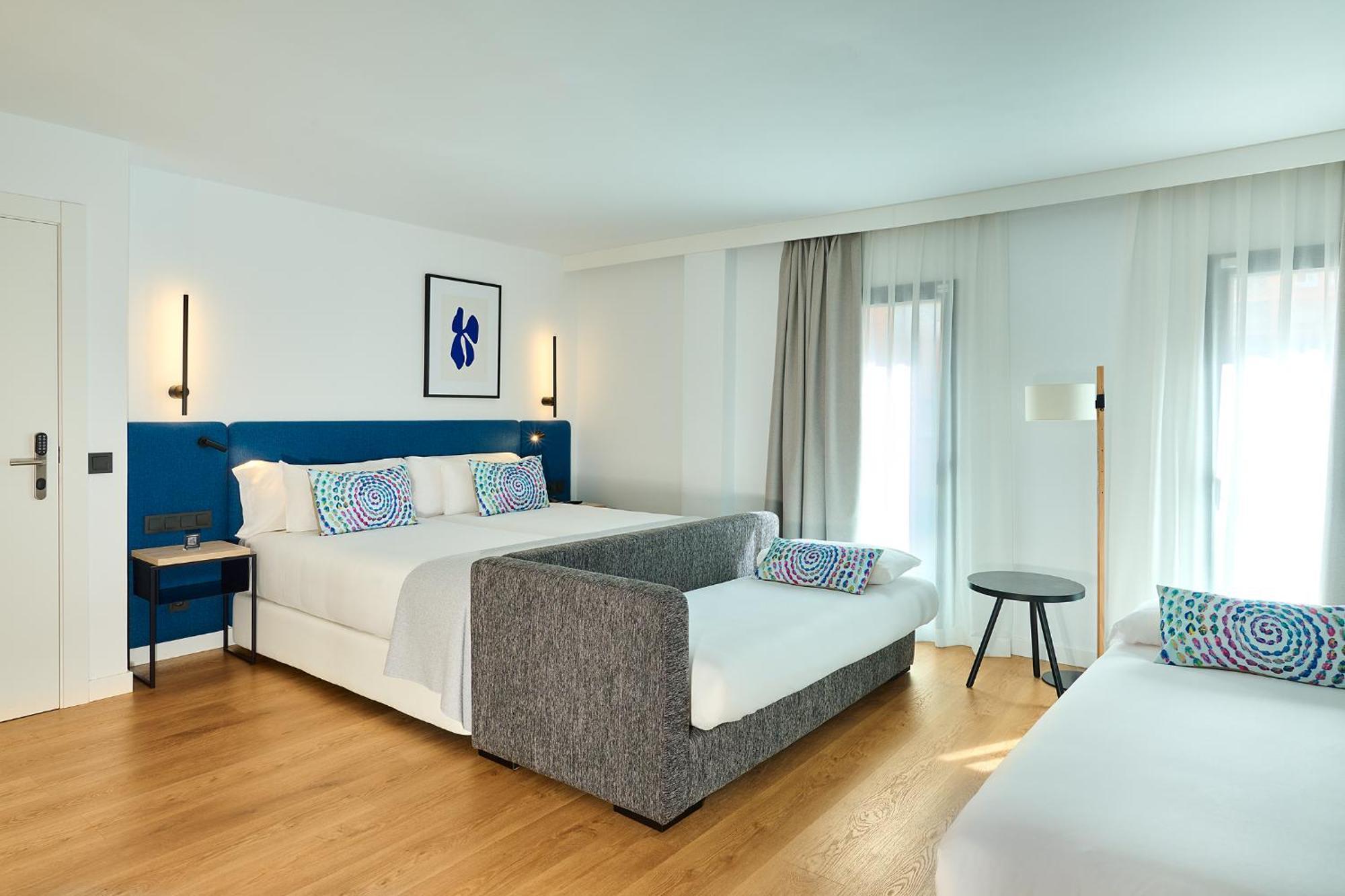 Apartamentos Luna Suites Grenada Zewnętrze zdjęcie