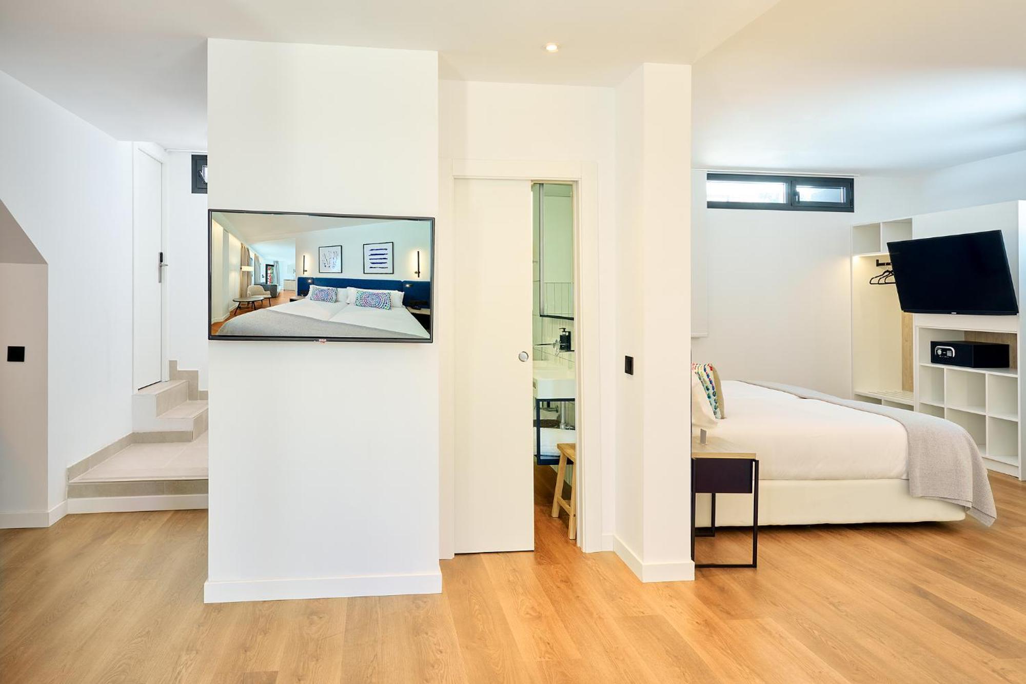 Apartamentos Luna Suites Grenada Zewnętrze zdjęcie